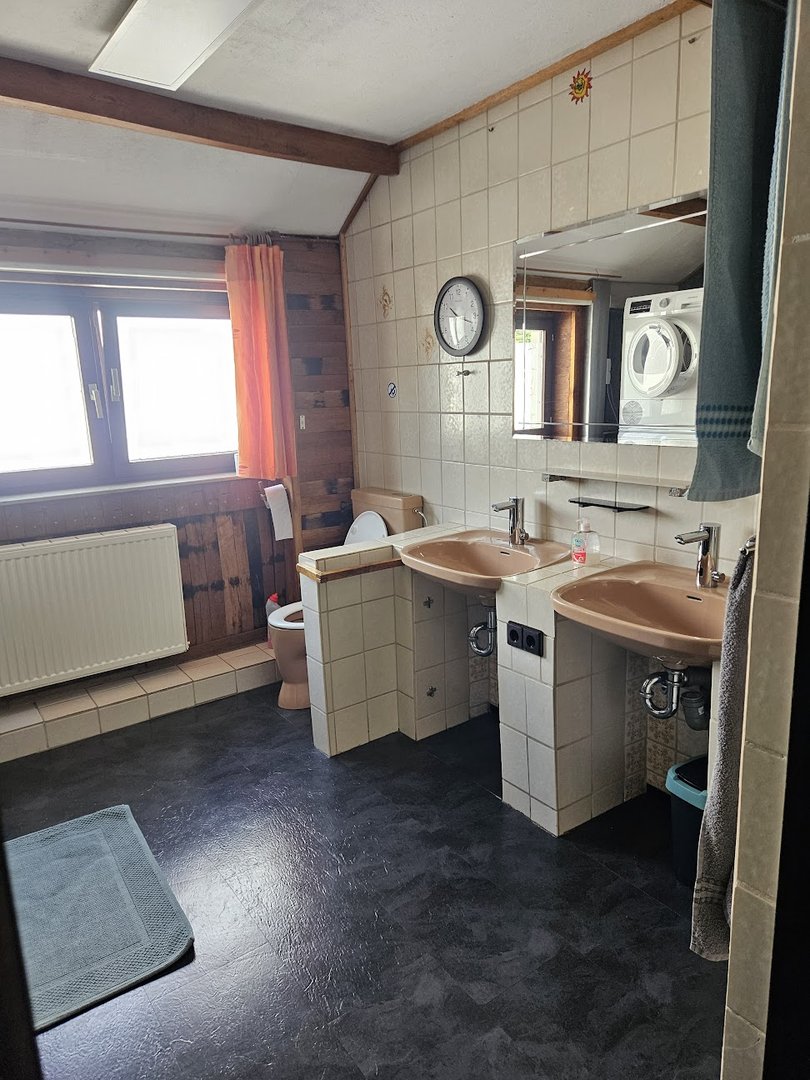 Wohnung 1 - Badezimmer Detail